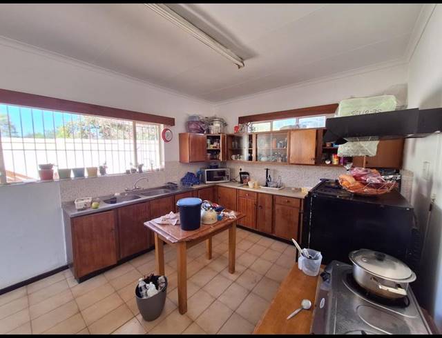 3 BEDROOM PROPERTY TO RENT IN LYTTELTON